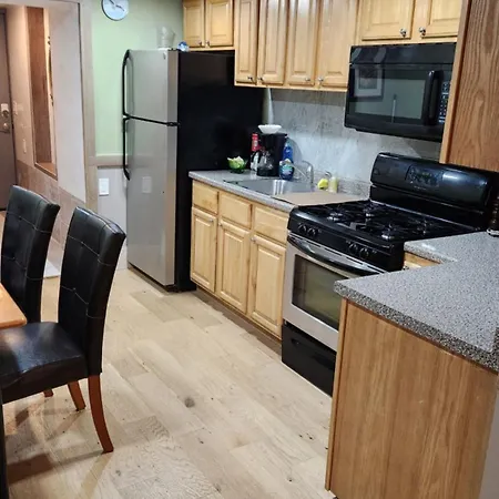 Two Bedroom Few Blocks From The Beach And Tropicana Casino Atlantic City Exterior photo