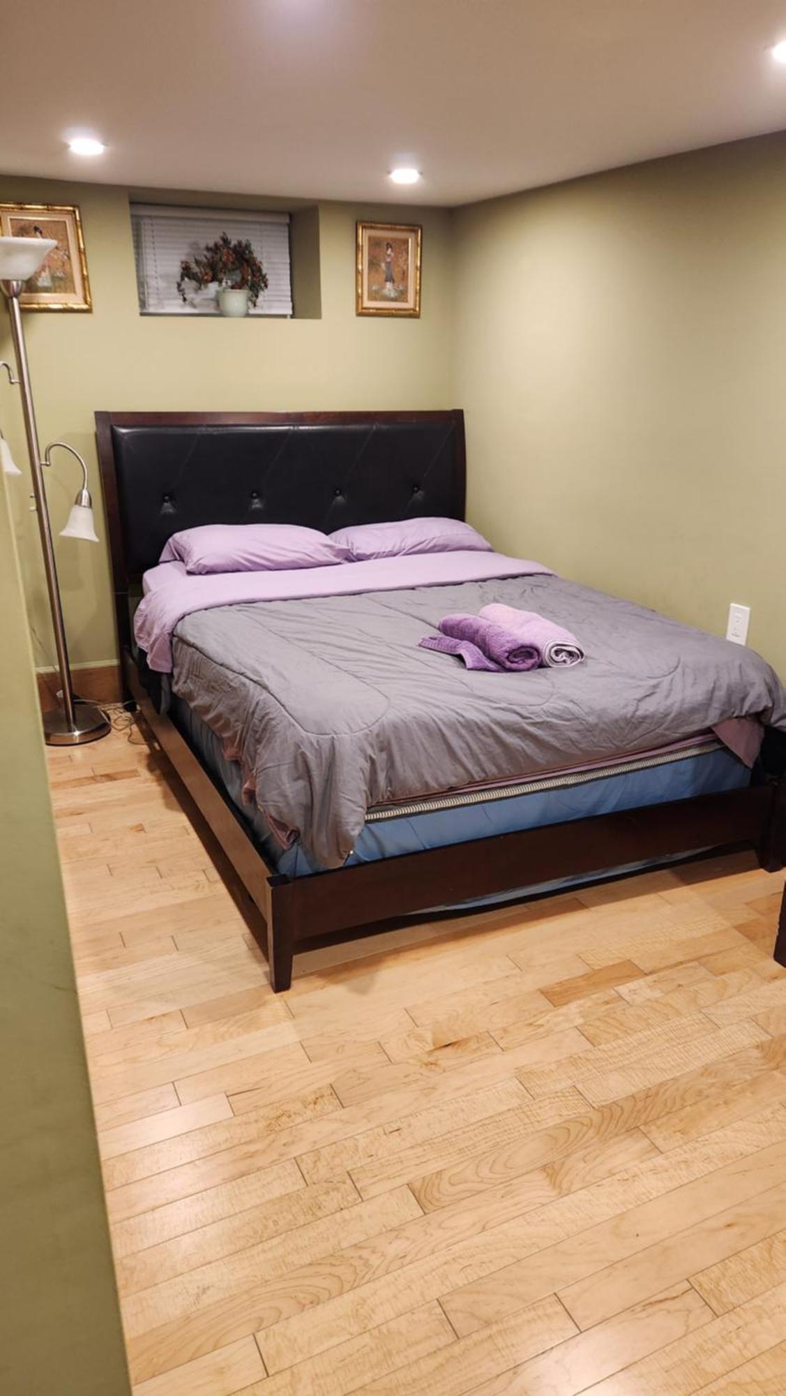 Two Bedroom Few Blocks From The And Tropicana Casino *