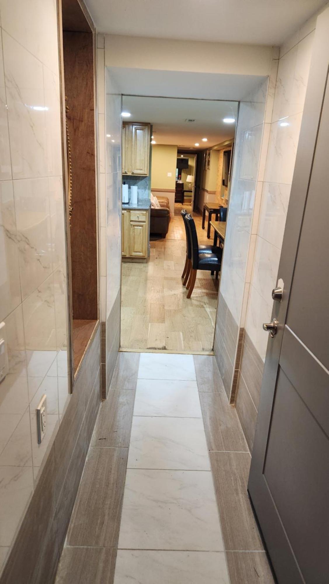 Two Bedroom Few Blocks From The And Tropicana Casino Apartamento *