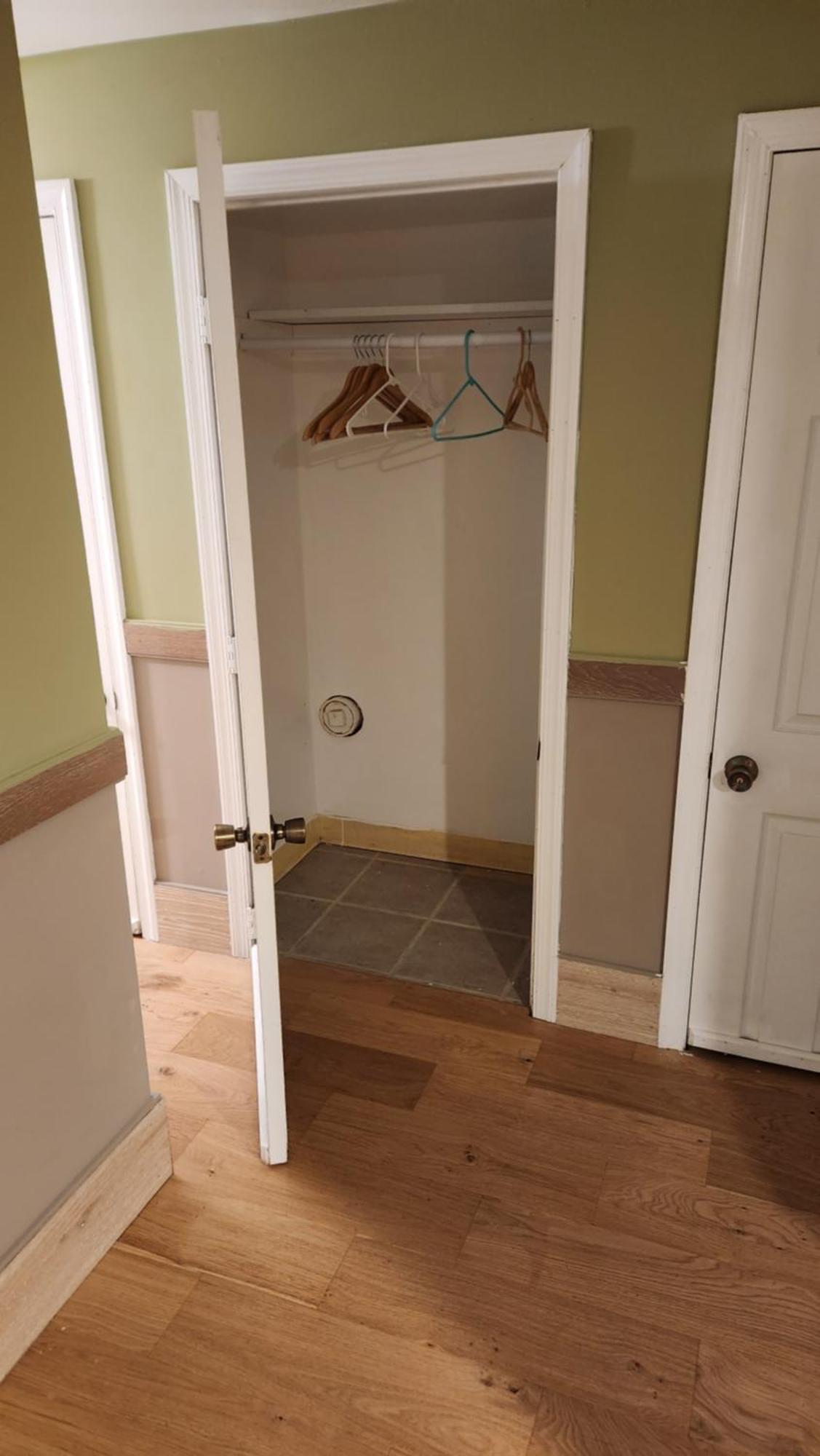 Two Bedroom Few Blocks From The And Tropicana Casino * Atlantic City